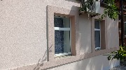Приступили к декоративной отделке фасада