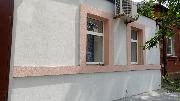 Приступили к декоративной отделке фасада